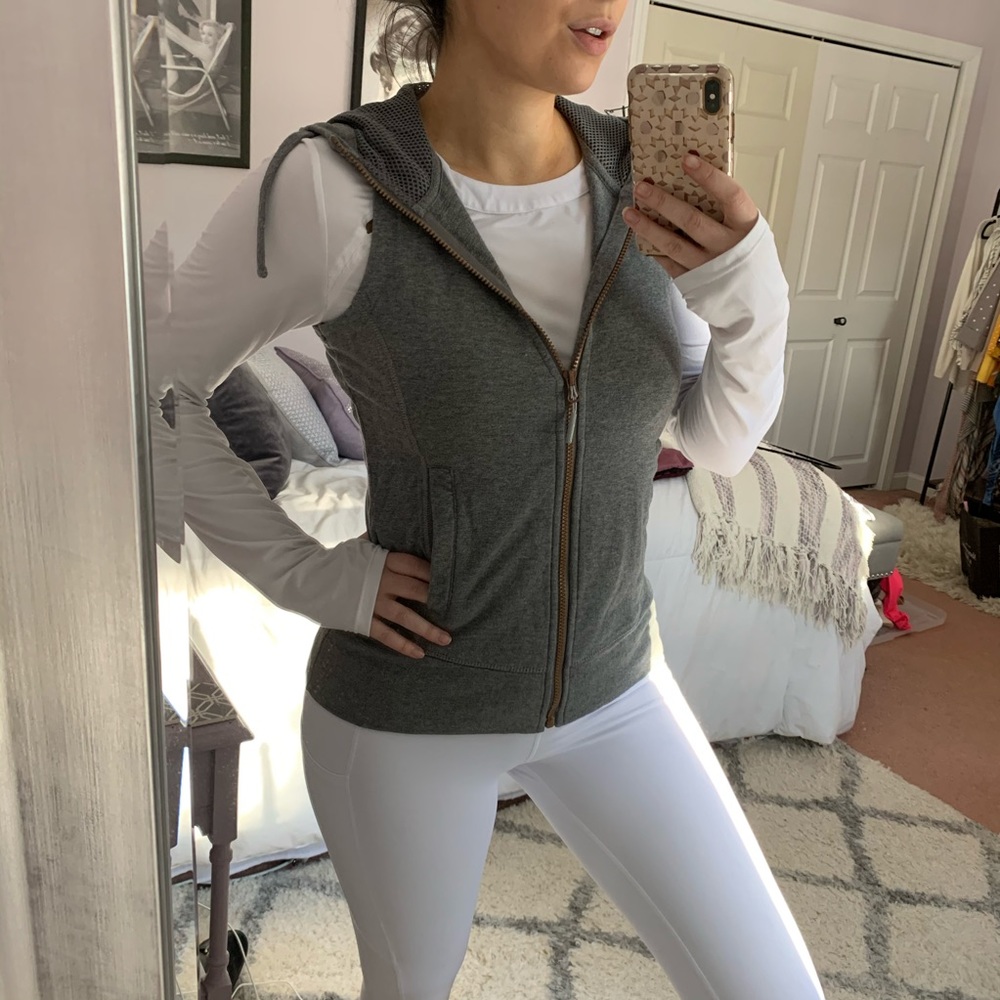 Athletic Sweatshirt Vest